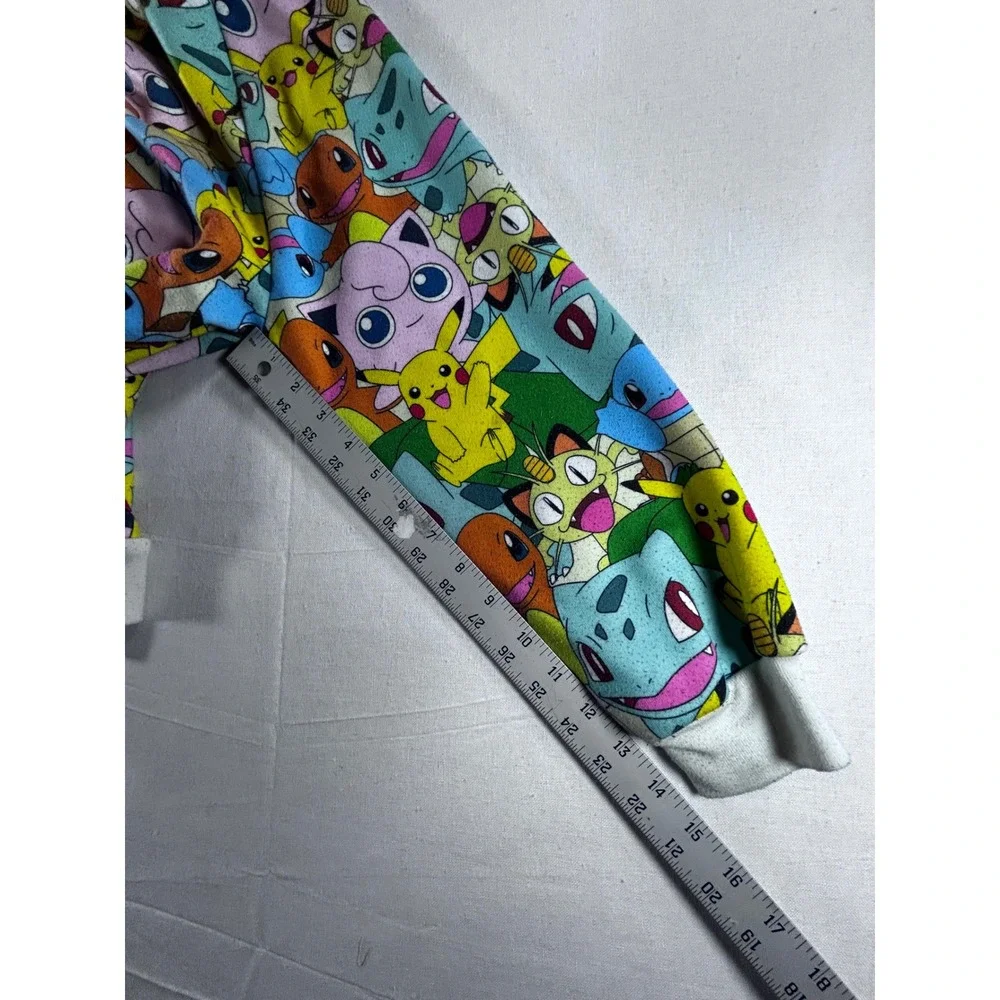 Pokemon‎ All Over Print Sweatshirt Youth XL 14-16 Pikachu Bulbasaur Charmander